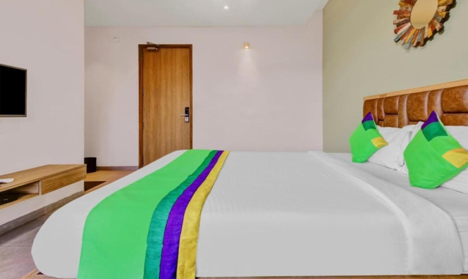 Elite Boutique Hotel Satara Eksteriør bilde